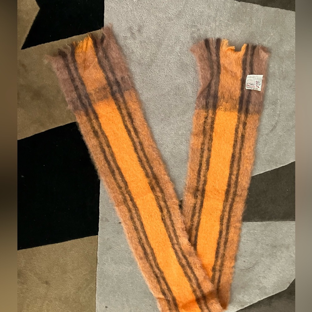 Glen Cree Scarf -82”